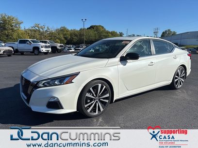 Used 2021 Nissan Altima 2.5 SR w/ SR Premium Package