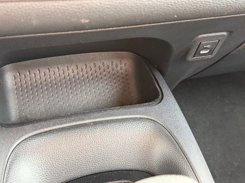 Certified 2024 Toyota Corolla LE image 33