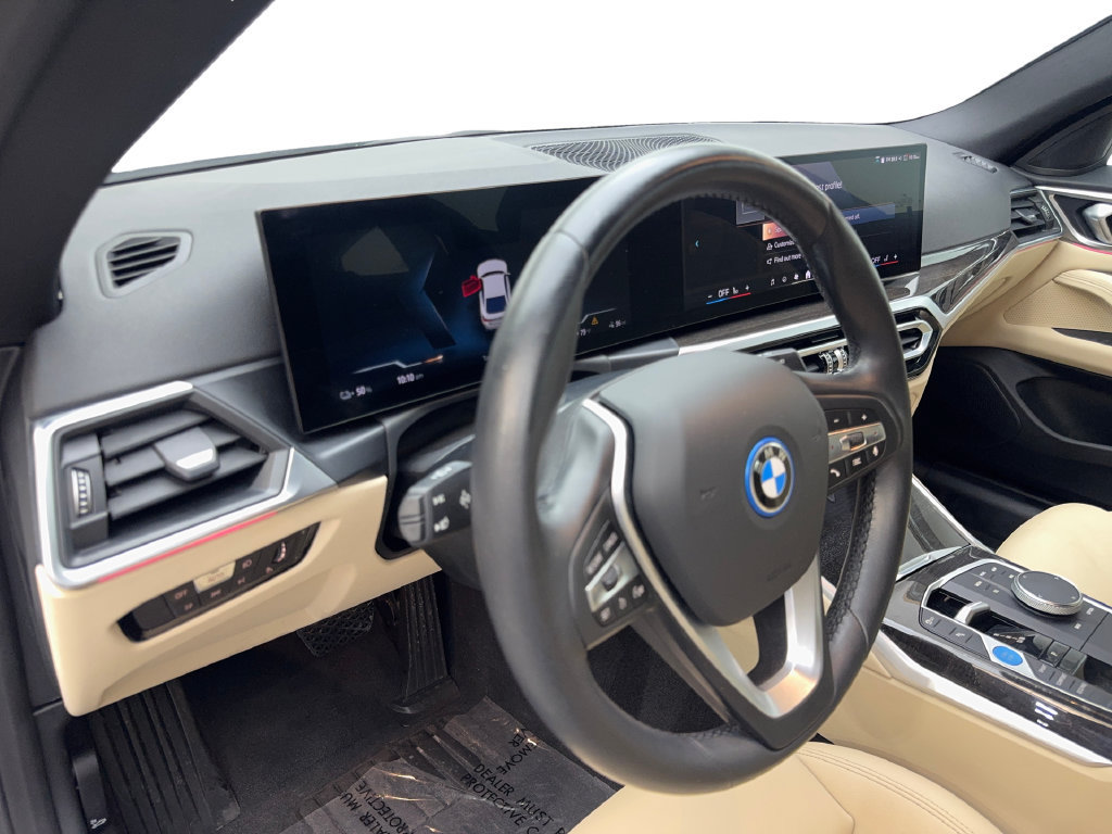Used 2024 BMW i4 eDrive35 w/ Convenience Package RWD image 53