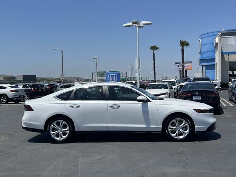 Certified 2025 Honda Accord LX image 25