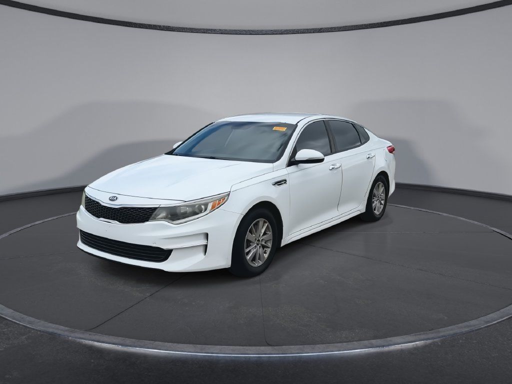 Used 2018 Kia Optima LX w/ Convenience Package FWD image 4