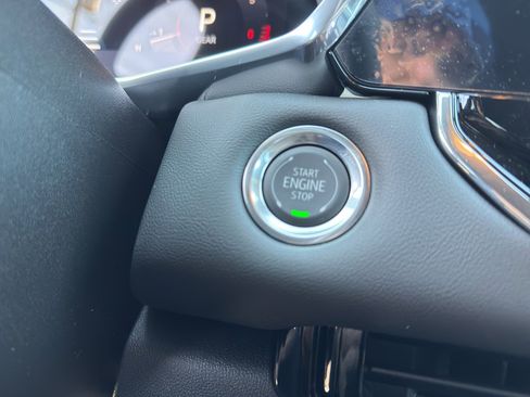 New 2026 GMC Canyon Elevation image 13