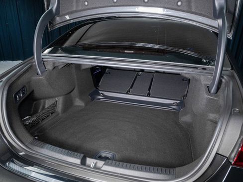 New 2026 Mercedes-Benz E 350 4MATIC Sedan image 7