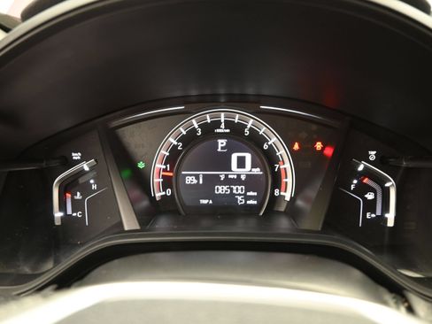 Used 2019 Honda CR-V LX image 16