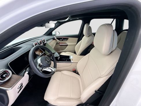 Certified 2026 Mercedes-Benz GLC 300 image 18