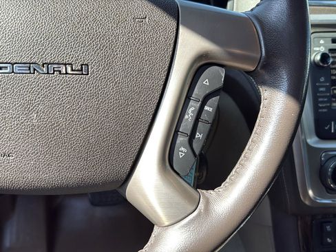 Used 2016 GMC Acadia Denali image 16