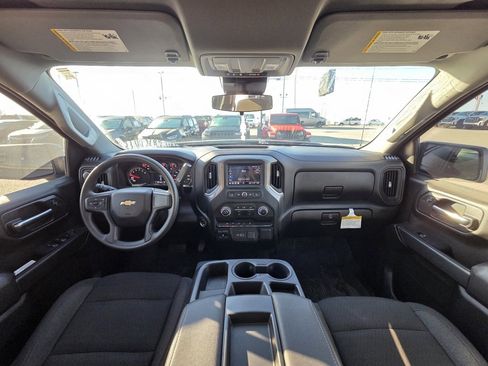 Used 2024 Chevrolet Silverado 1500 Custom image 26