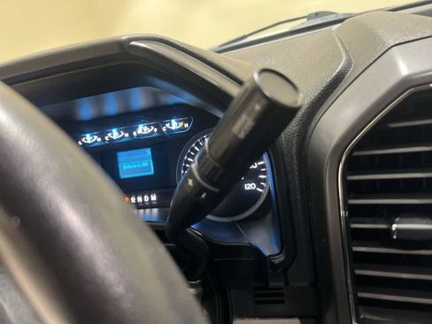 Used 2018 Ford F150 XLT AWD/4WD image 14