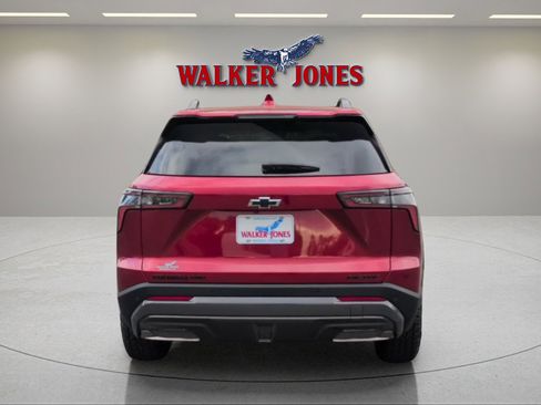 New 2026 Chevrolet Equinox ACTIV image 4