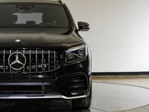 Used 2024 Mercedes-Benz GLB 35 AMG 4MATIC image 43