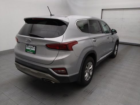 Used 2020 Hyundai Santa Fe SE FWD image 9