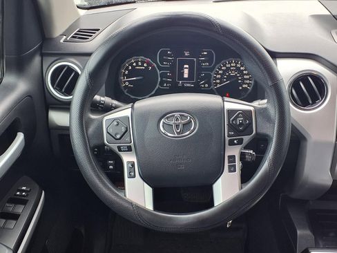 Used 2019 Toyota Tundra SR5 RWD image 12