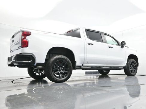 Used 2025 Chevrolet Silverado 1500 Custom Trail Boss w/ Turbomax Blackout Package AWD/4WD image 47