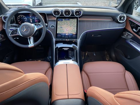New 2026 Mercedes-Benz GLC 300 image 24