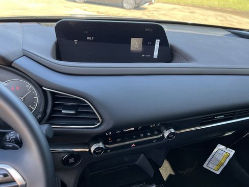Used 2025 MAZDA CX-30 AWD 2.5 S w/ Premium Package image 12