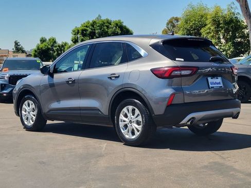 Certified 2024 Ford Escape Active FWD image 2