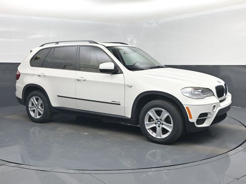 Used 2012 BMW X5 xDrive35i image 1