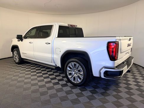 Used 2020 GMC Sierra 1500 Denali w/ Denali Ultimate Package AWD/4WD image 9