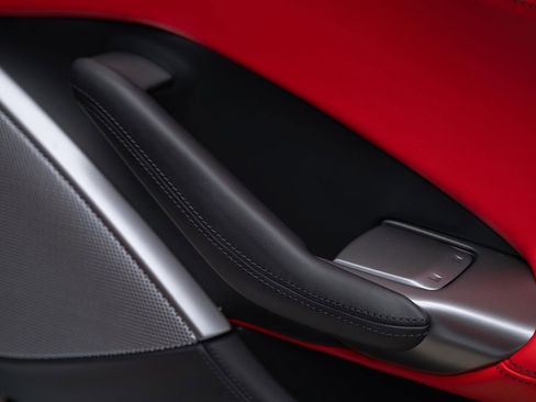 Used 2022 Ferrari Portofino M RWD image 58