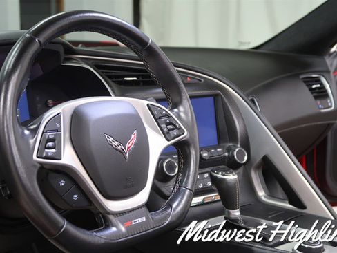 Used 2015 Chevrolet Corvette Z06 w/ 3LZ Preferred Equipment Group image 27