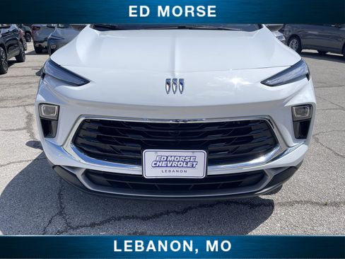 Used 2025 Buick Encore GX Preferred AWD/4WD image 28