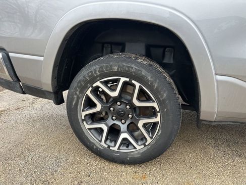 Used 2025 RAM 1500 Laramie image 8
