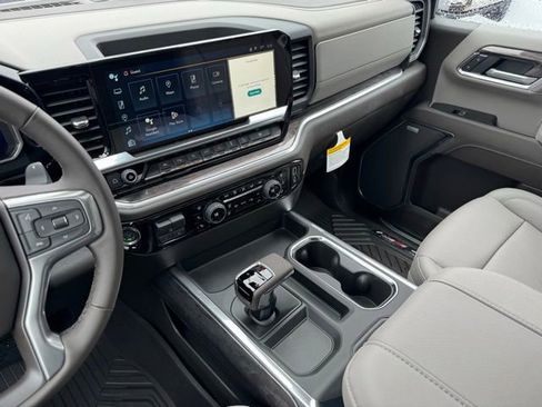 New 2026 Chevrolet Silverado 1500 LTZ AWD/4WD image 16
