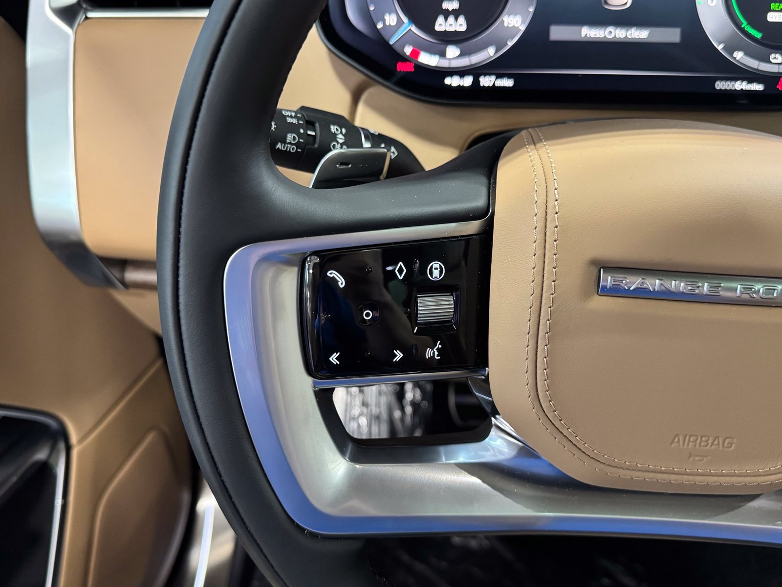 New 2026 Land Rover Range Rover SE AWD/4WD image 19
