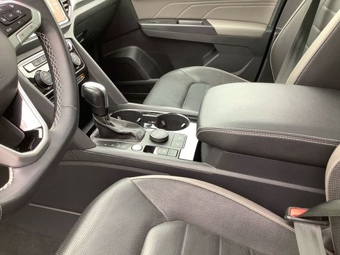 Used 2021 Volkswagen Atlas SEL Premium w/ MDO Package (Bench Seat) image 23