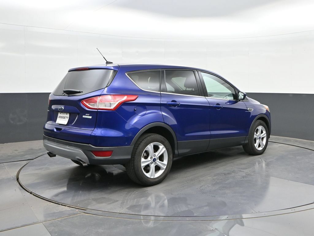 Used 2015 Ford Escape SE FWD image 11