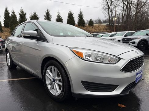 Used 2016 Ford Focus SE image 7