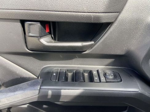 Used 2025 Toyota Tacoma SR5 image 10