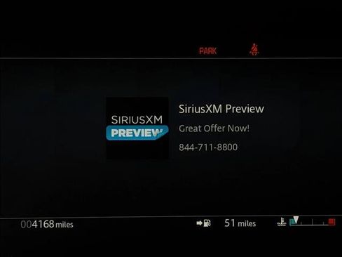 Used 2025 Land Rover Defender 110 X-Dynamic SE image 9