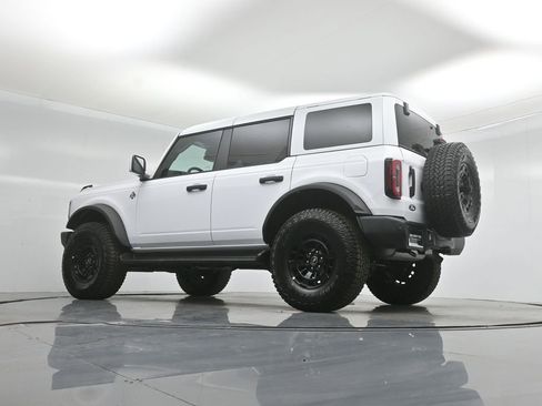 New 2026 Ford Bronco Outer Banks w/ Sasquatch Package AWD/4WD image 47