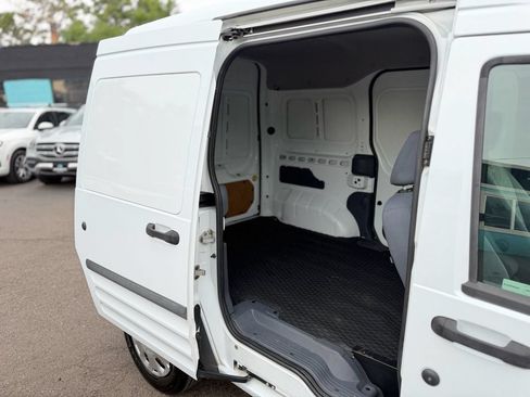 Used 2010 Ford Transit Connect XL FWD image 7