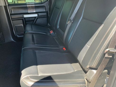 Used 2019 Ford F250 Lariat w/ Lariat Ultimate Package AWD/4WD image 26
