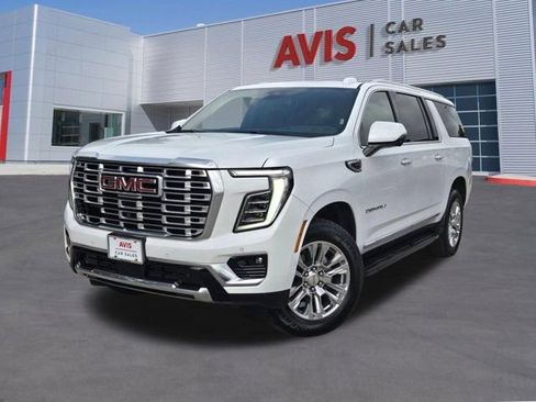 Used 2025 GMC Yukon XL Denali AWD/4WD image 1