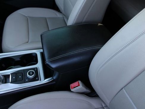 Used 2021 Ford Explorer Limited w/ Equipment Group 301A AWD/4WD image 22