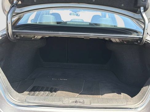 Used 2025 Nissan Sentra SR FWD image 12