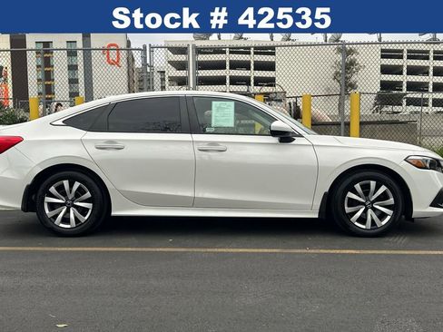Used 2024 Honda Civic LX image 4