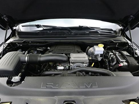 Used 2024 RAM 1500 Big Horn image 11