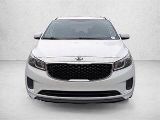Used 2017 Kia Sedona LX w/ LX Essentials Premium Package video 2