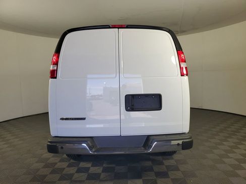 New 2026 Chevrolet Express 2500 w/ Driver Convenience Package RWD image 5