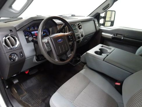 Used 2015 Ford F250 XLT w/ XLT Value Package image 19