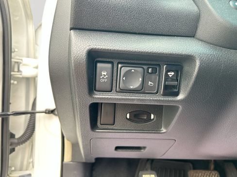 Used 2011 Nissan Maxima 3.5 S FWD image 19