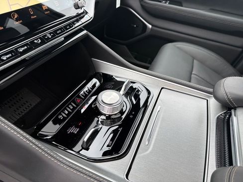 New 2026 Jeep Grand Wagoneer L Limited image 24