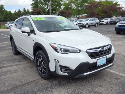 Used 2023 Subaru Crosstrek Hybrid w/ Moonroof Package w/Navigation AWD/4WD image 2