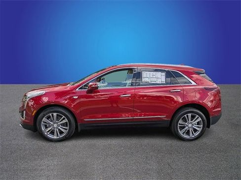 New 2025 Cadillac XT5 Premium Luxury w/ Technology Package image 2