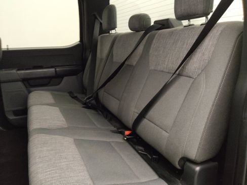 Used 2021 Ford F150 XLT RWD image 18