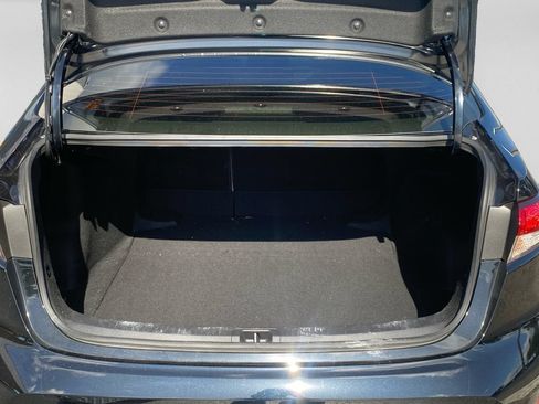 Used 2025 Toyota Corolla LE FWD image 28